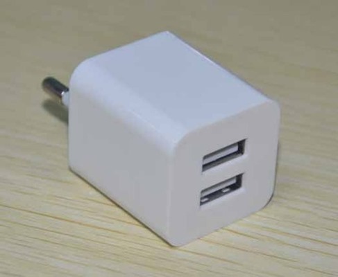 2-ampere-usb-wall-charger-500x500
