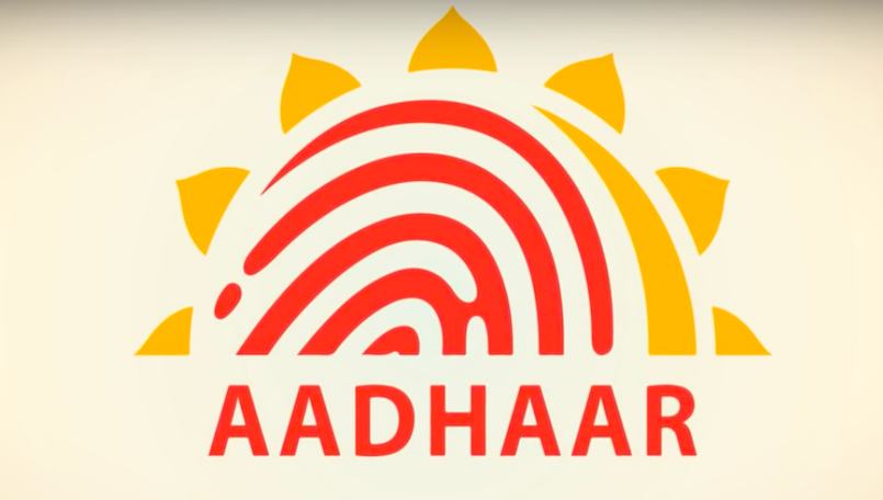 Aadhaar Pay - Είναι καλύτερο από τις χρεωστικές / πιστωτικές κάρτες;
