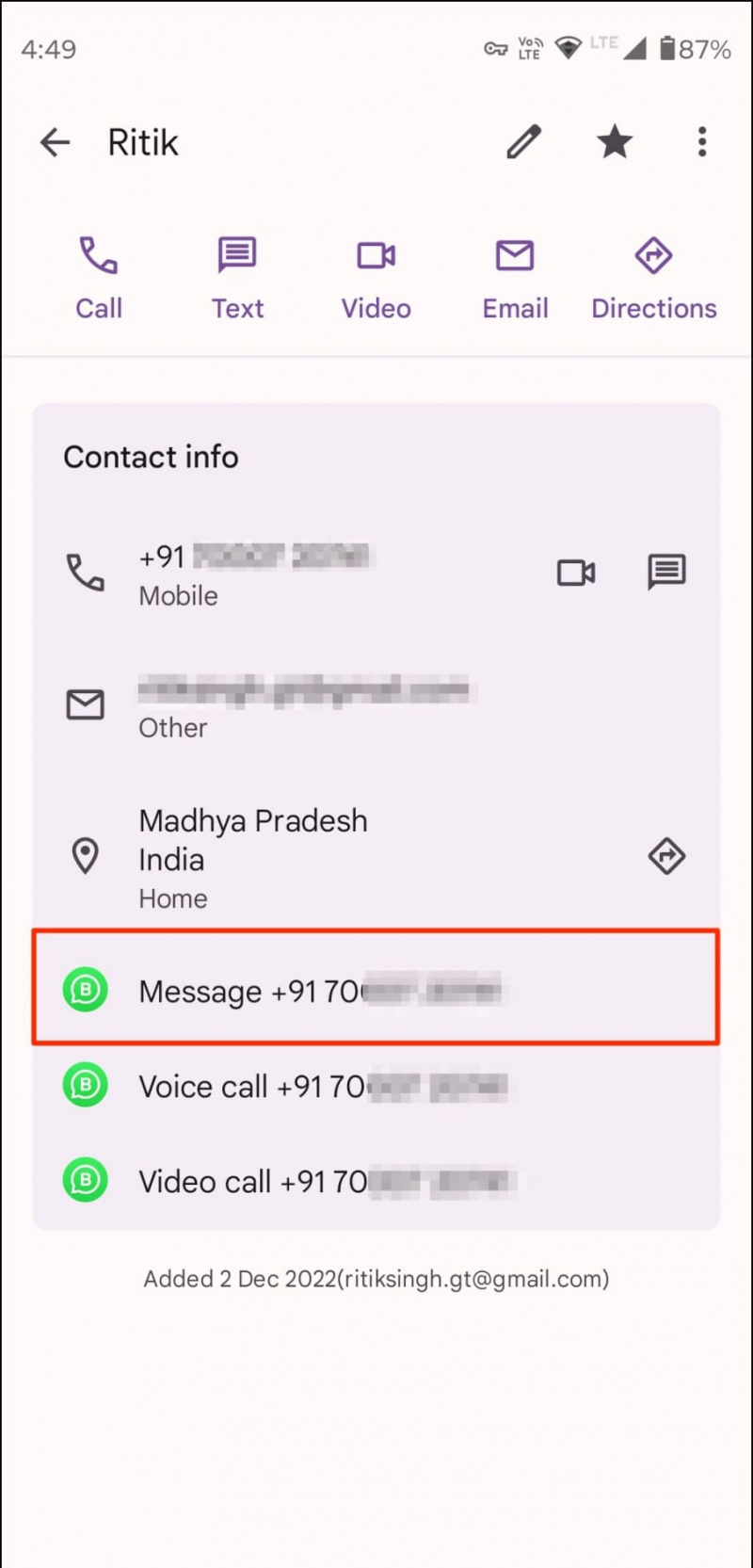   Envia't un missatge de WhatsApp a través de Contactes