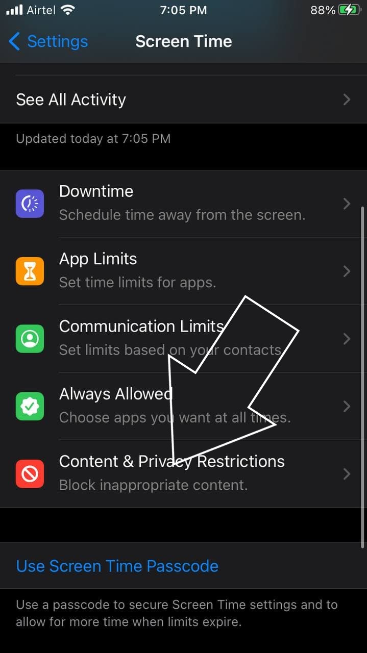 Állítsa le másoktól az alkalmazások törlését az iOS 14 rendszert futtató iPhone-on