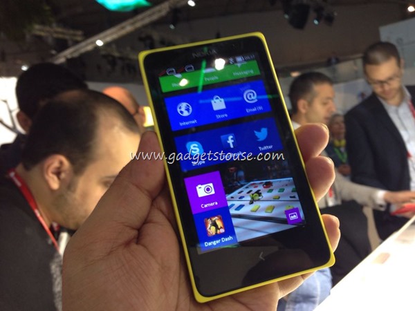 Nokia X Hands on, Kurzübersicht, Fotos und Videos