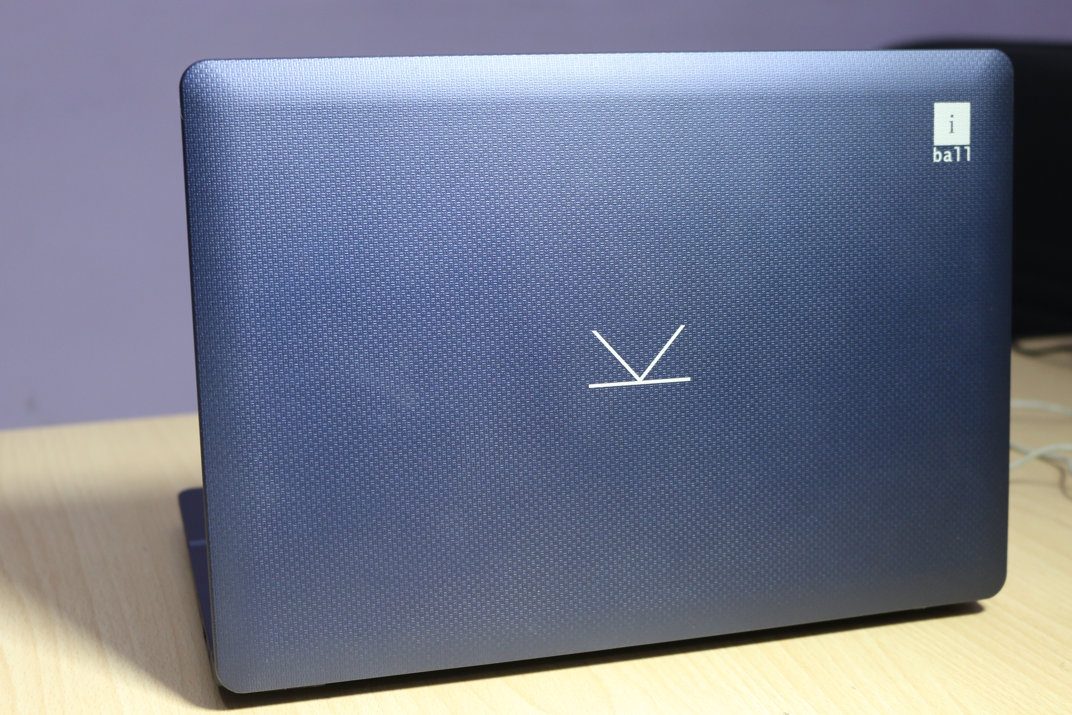 iBall CompBook Excelance Review, Design, Display och Performance