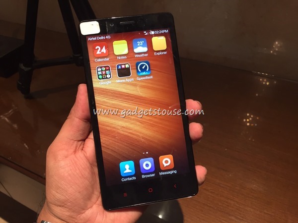 Xiaomi Redmi Note 4G -kädet tarkastelussa, valokuvagalleriassa ja videossa