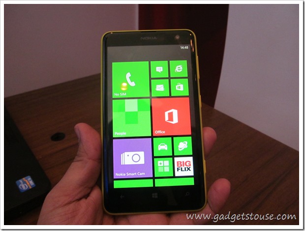 مراجعة هاتف Nokia Lumia 625 والميزات وعمر البطارية والكاميرا والحكم