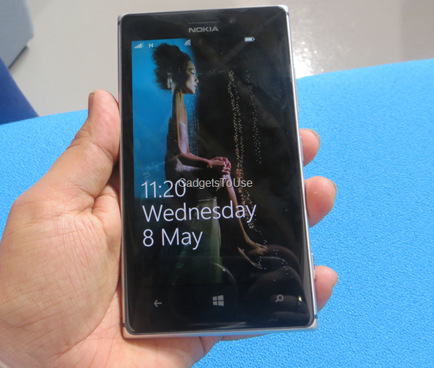 Rychlá recenze, cena a srovnání Nokia Lumia 925
